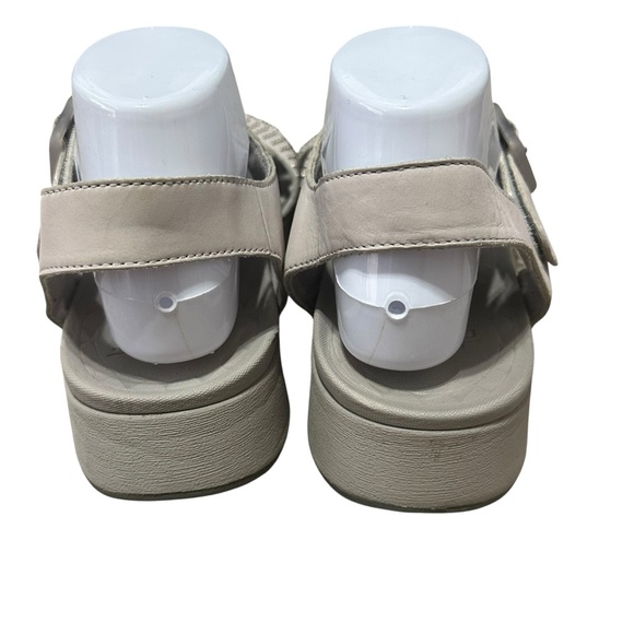 Dansko Cindy Sandals Women's EU 41‎ US 10.5 Taupe Leather Studded Comfort Shoes - Picture 6 of 12